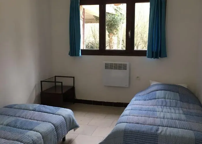 Niet Te Huur 度假居