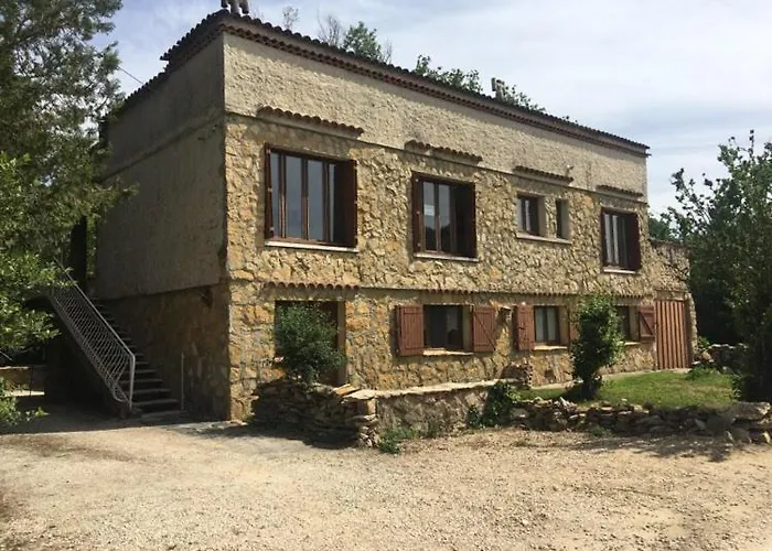 Niet Te Huur 度假居